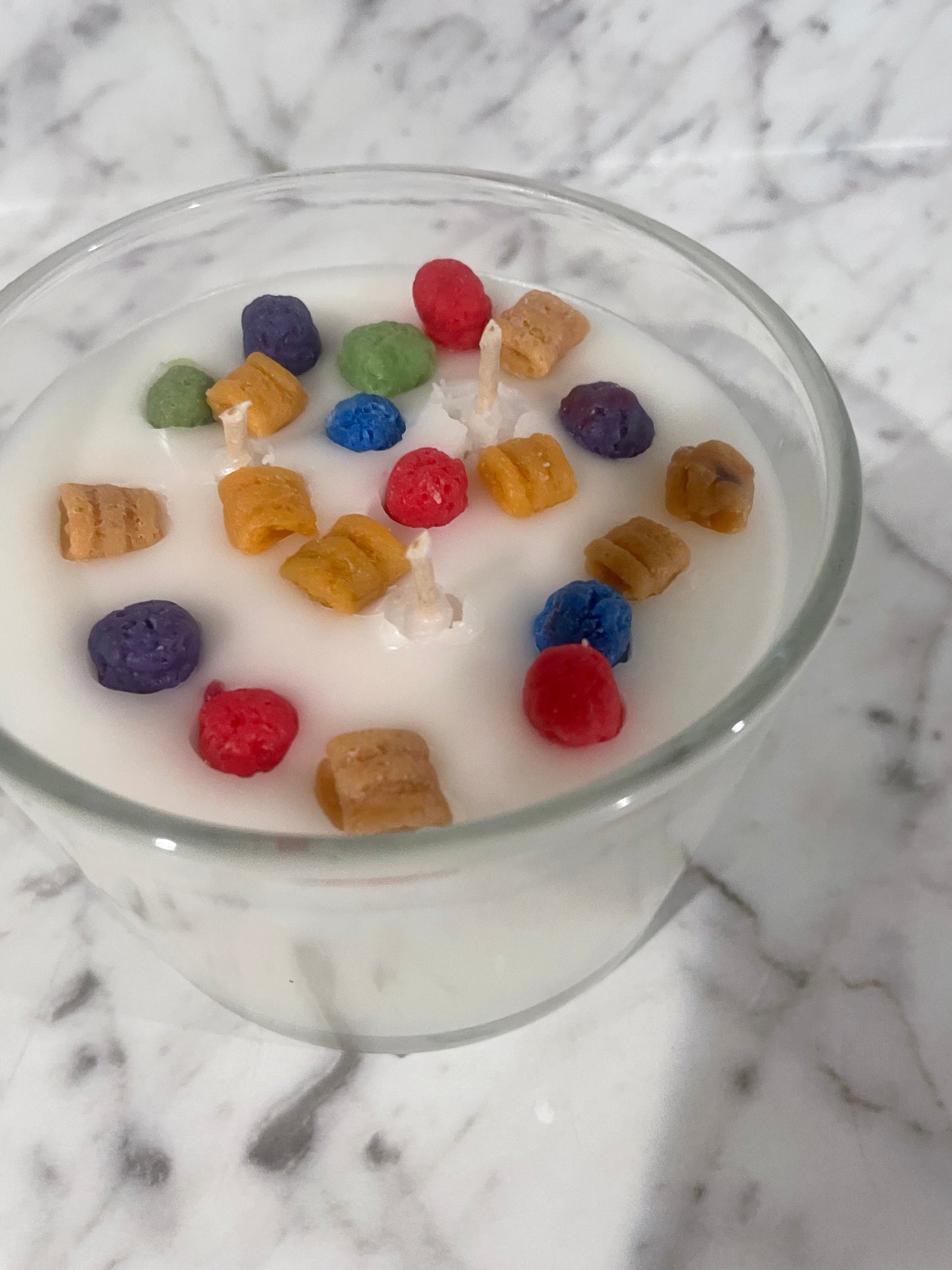 Crunch berries cereal 3 wick candle