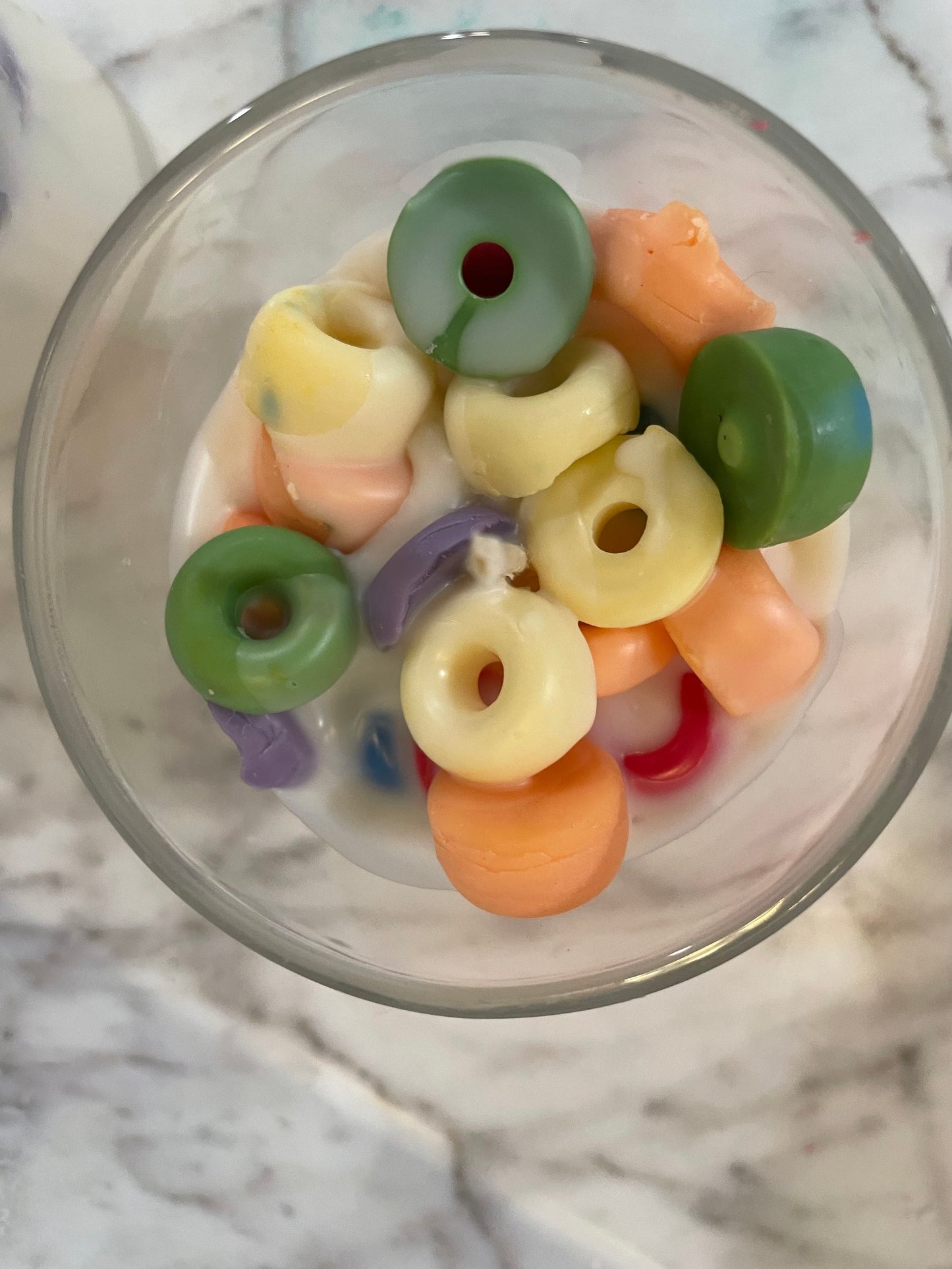 Fruit loop scented candle