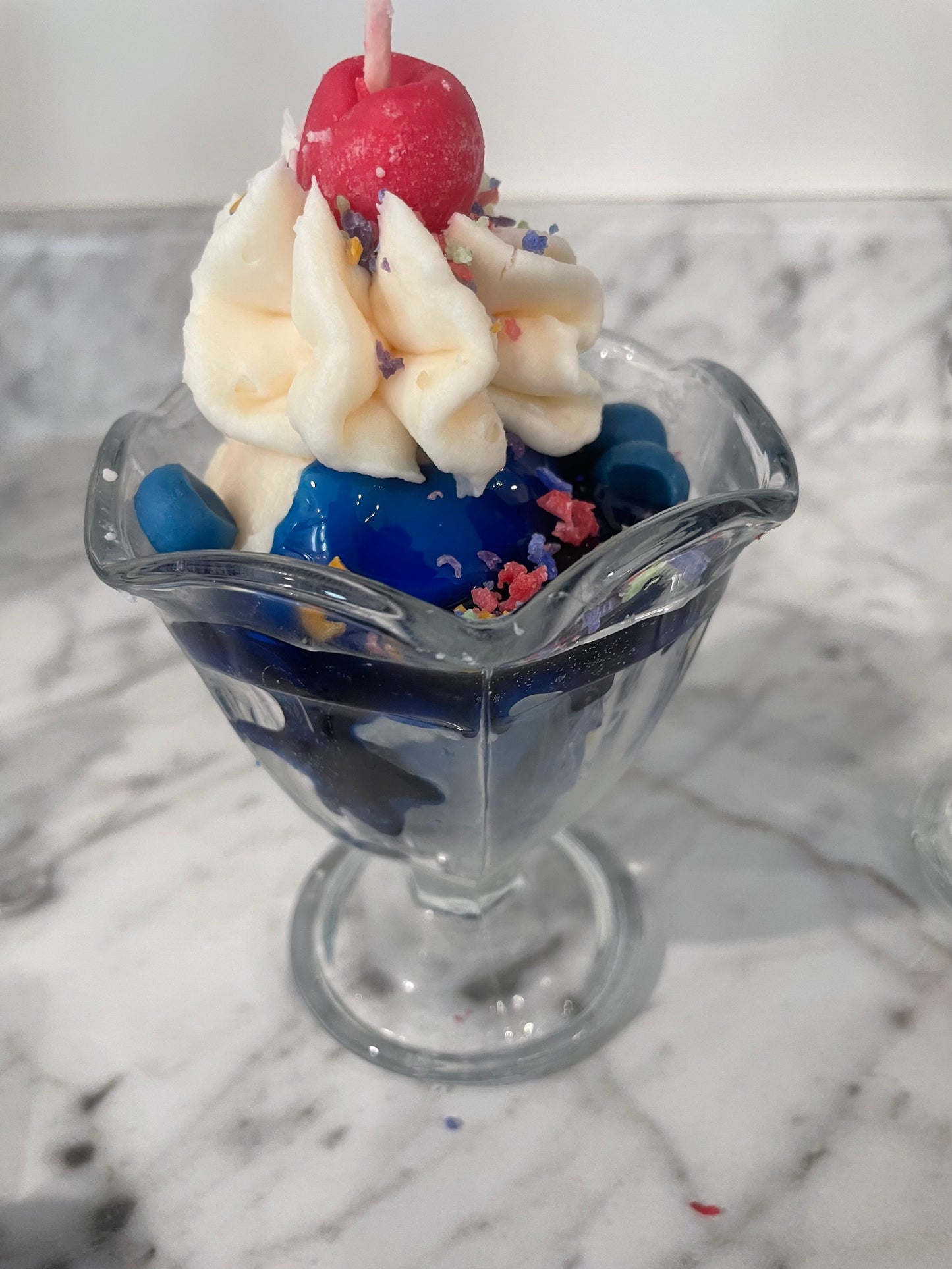Blueberry sundae