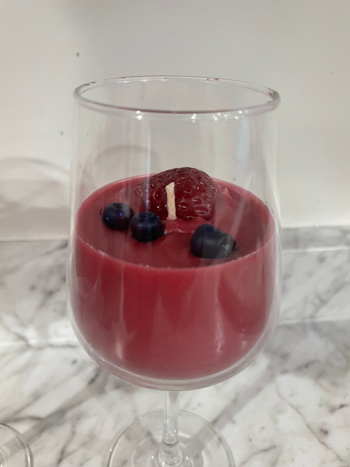 Red wine sangria candle