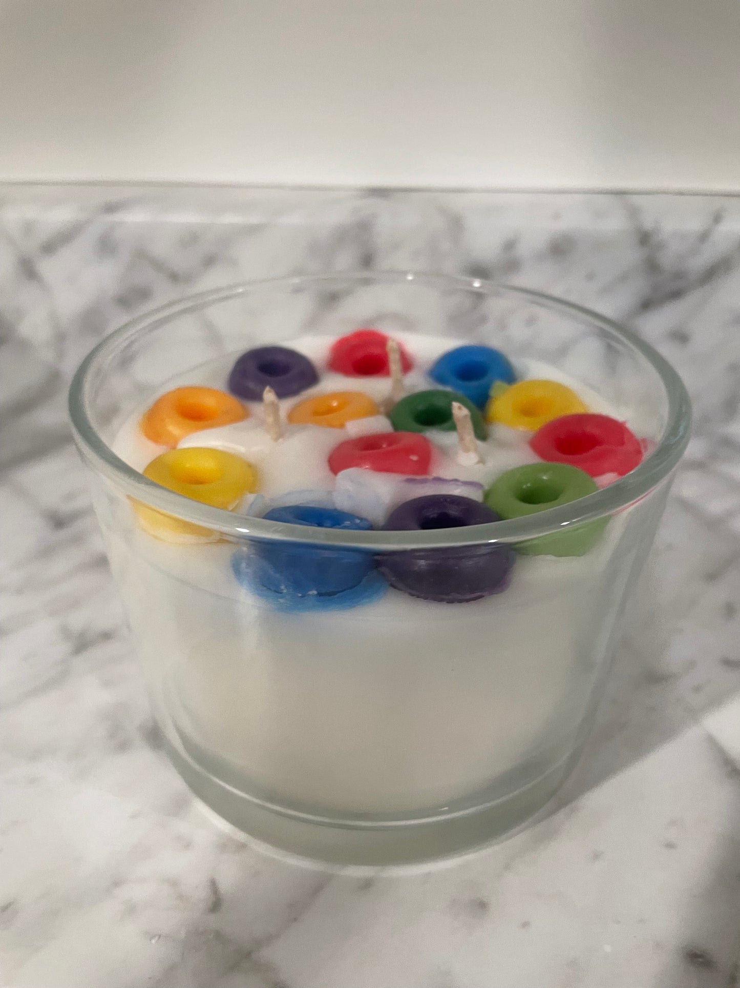 Fruit cereal rings 3 wick candle