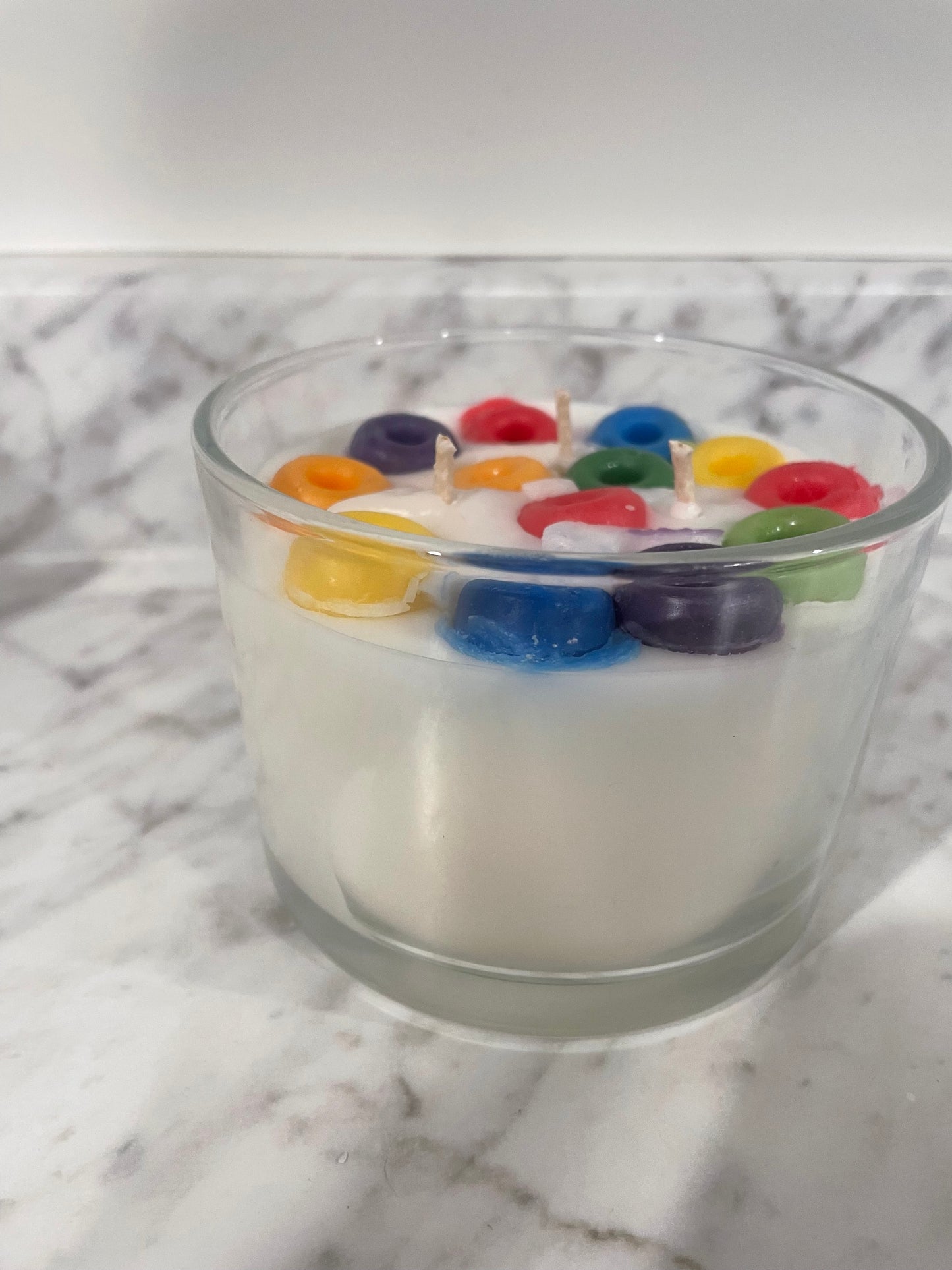 Fruit cereal rings 3 wick candle