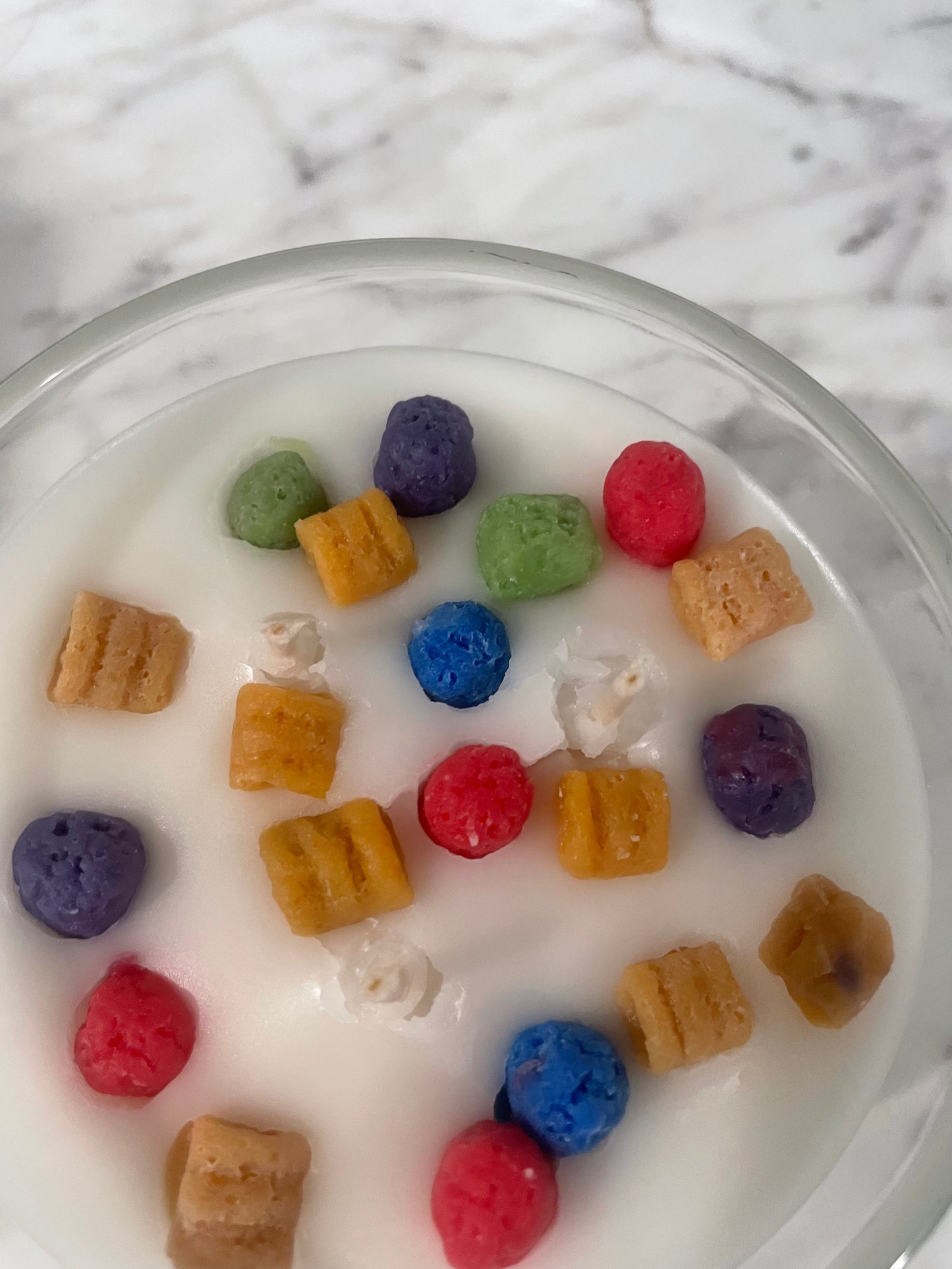 Crunch berries cereal 3 wick candle