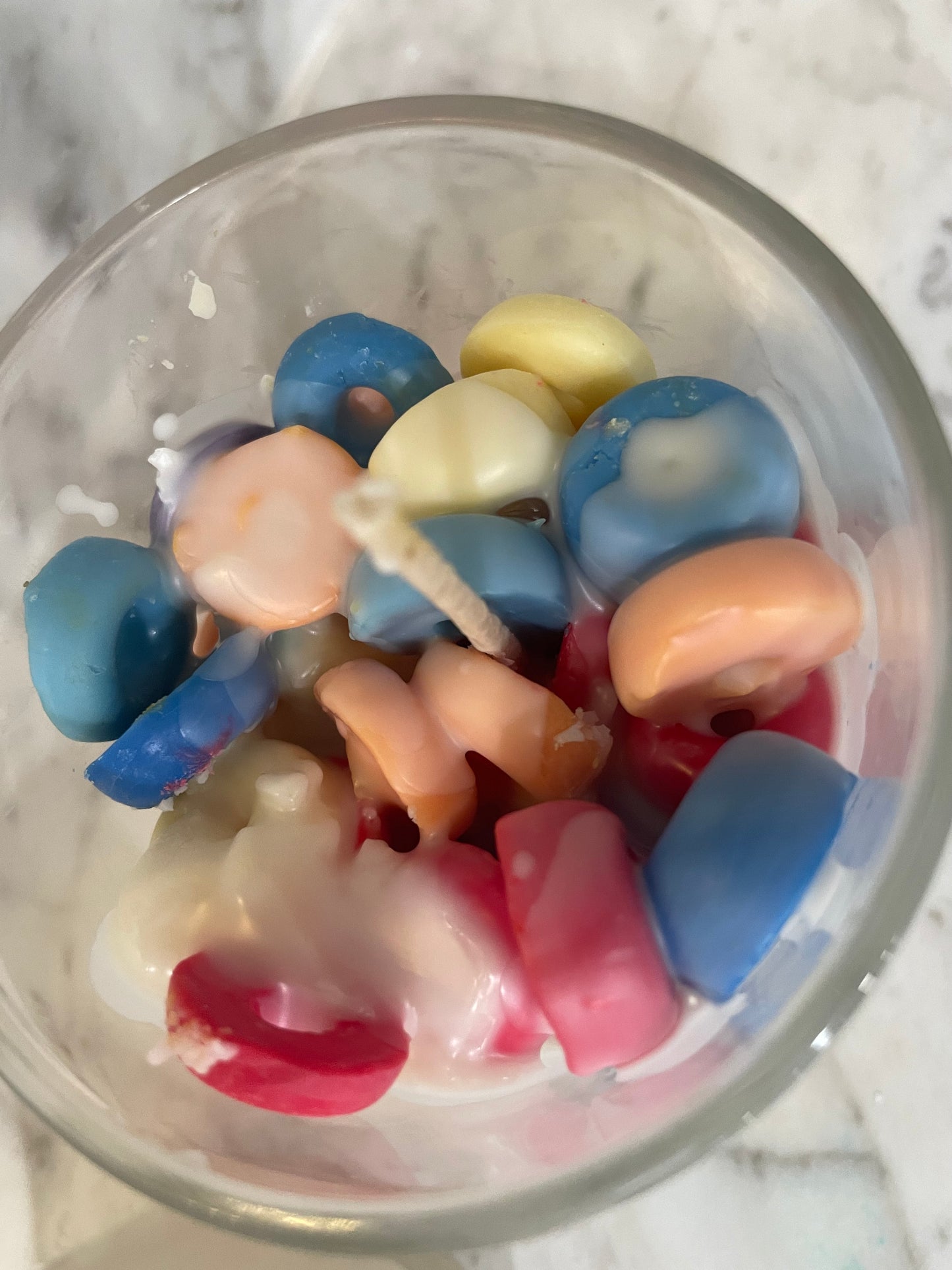 Fruit loop scented candle