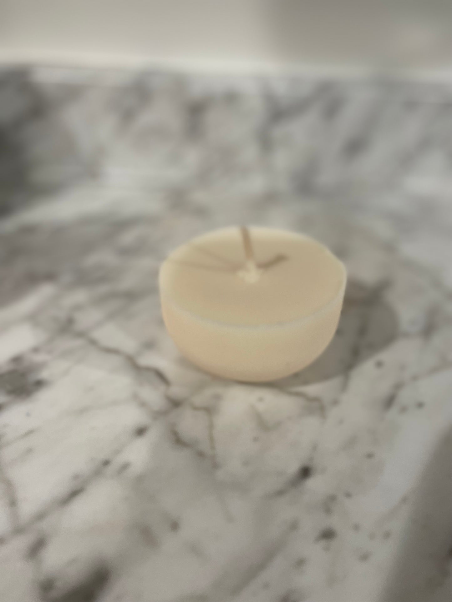 Refillable candle scent for ornament candle holder
