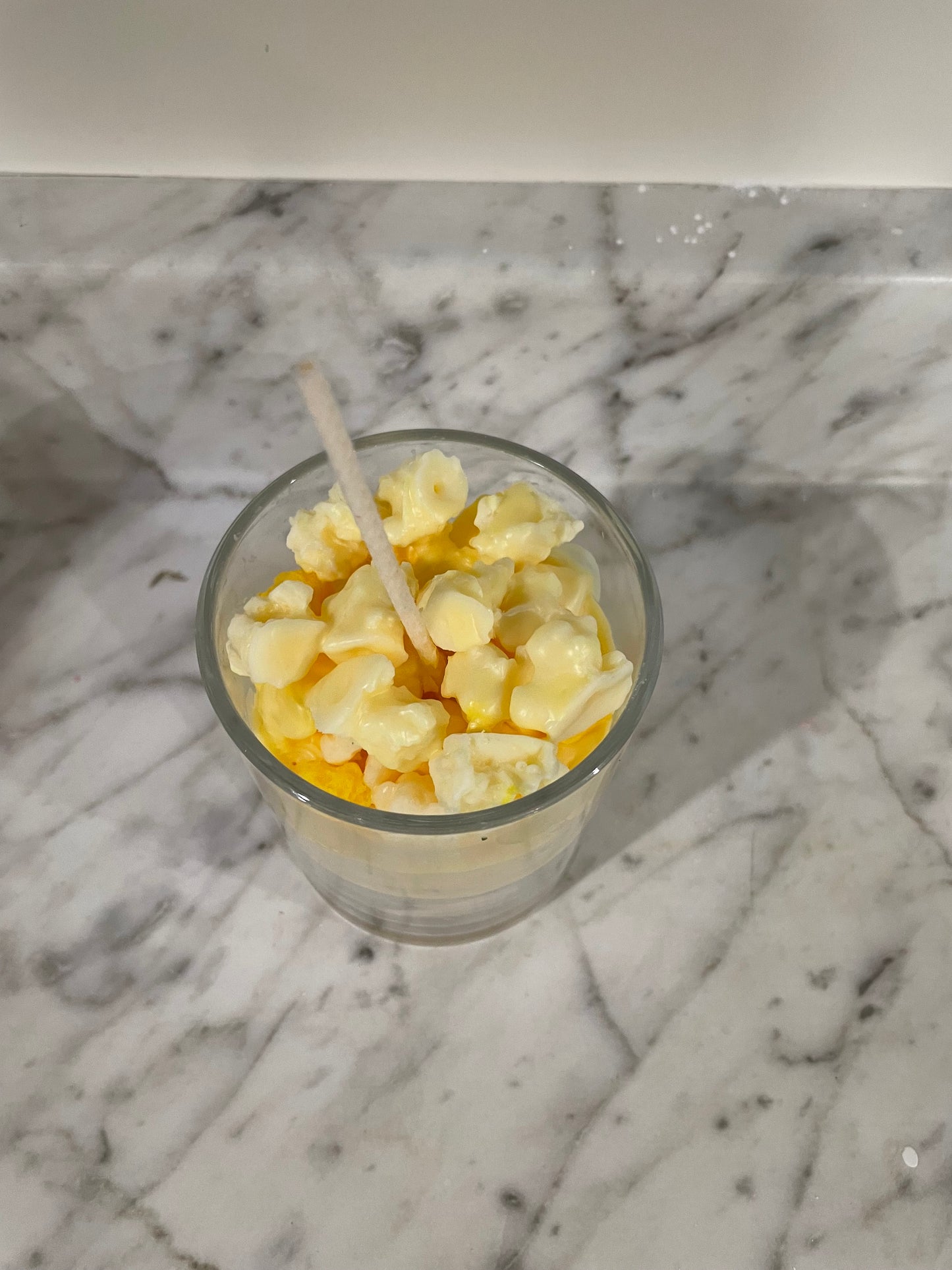 Popcorn scented candle