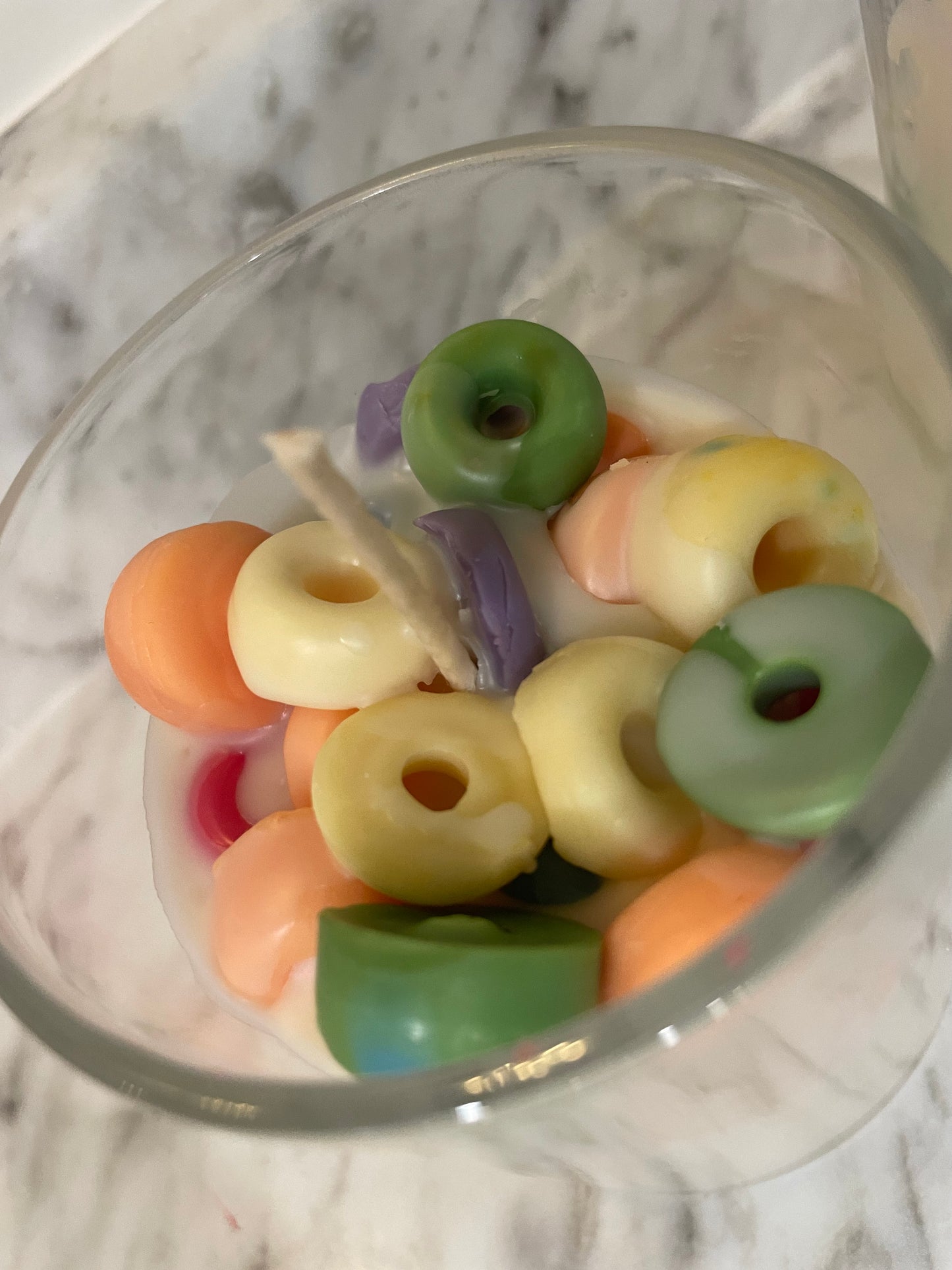 Fruit loop scented candle