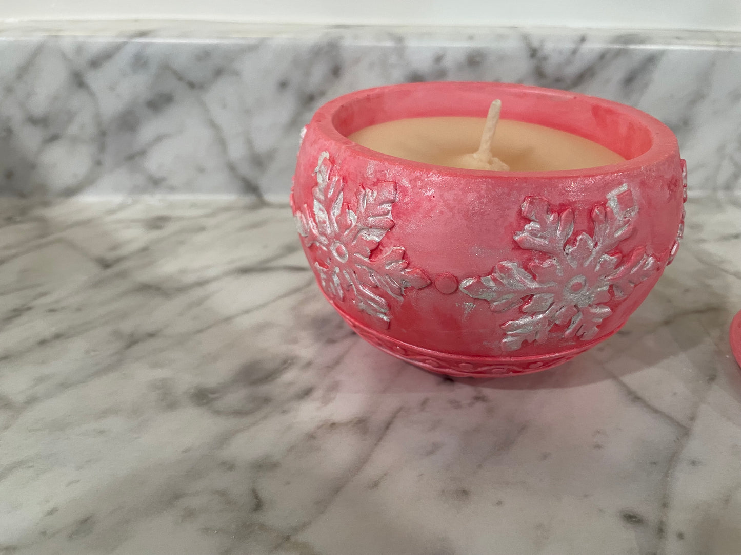 Christmas ornament candle holder