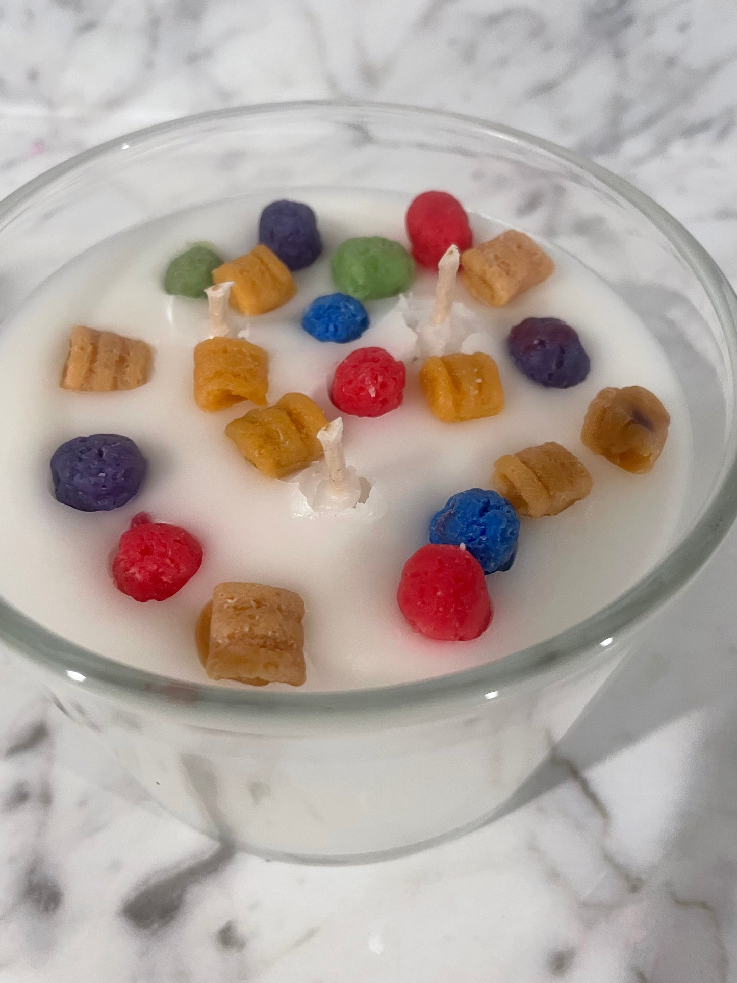 Crunch berries cereal 3 wick candle