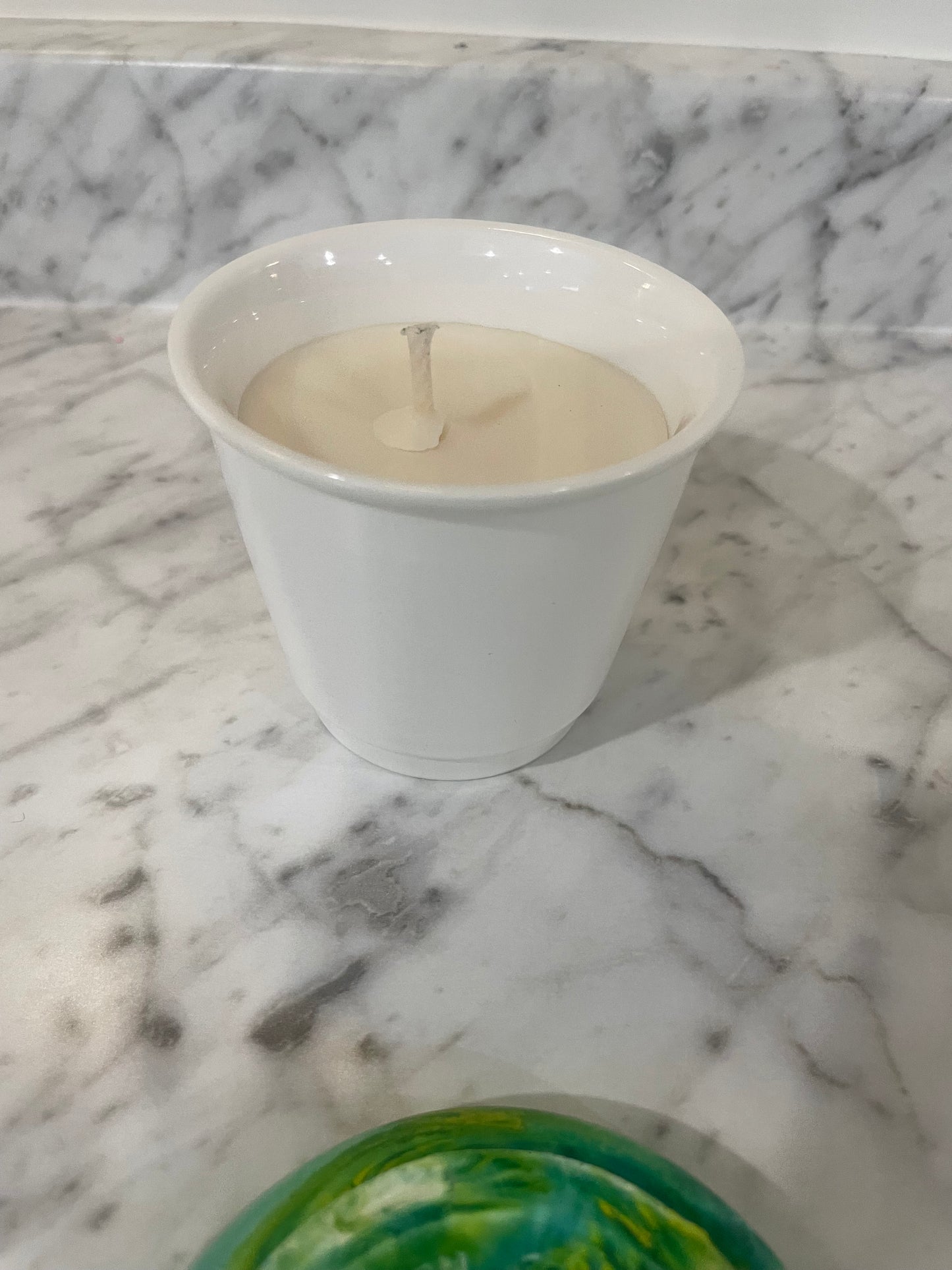 Caramel coffee cream scented candle