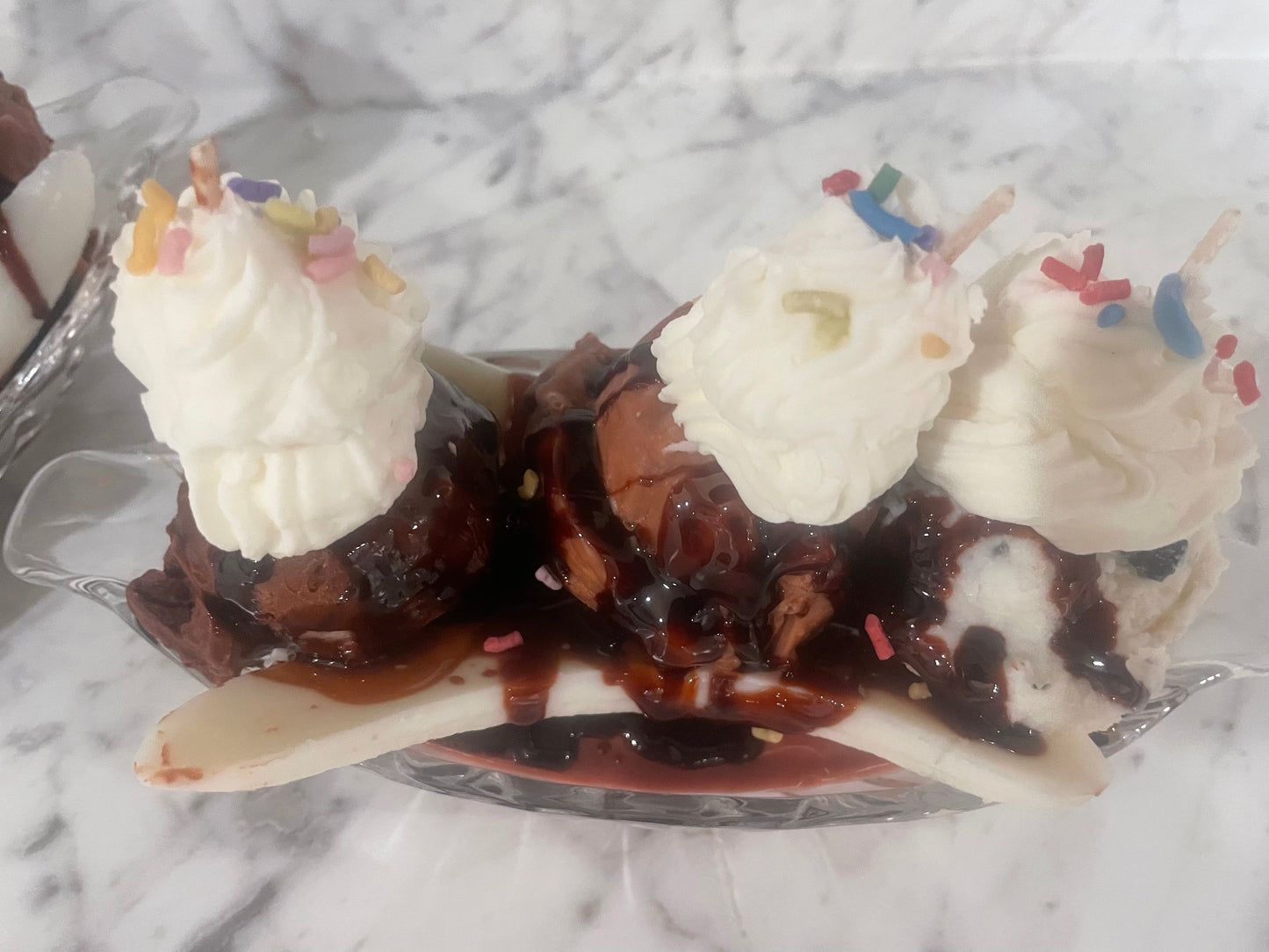 Hot fudge banana split