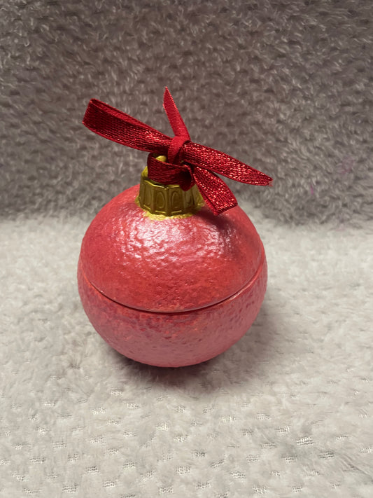 Red Christmas ornament with refillable candle scent