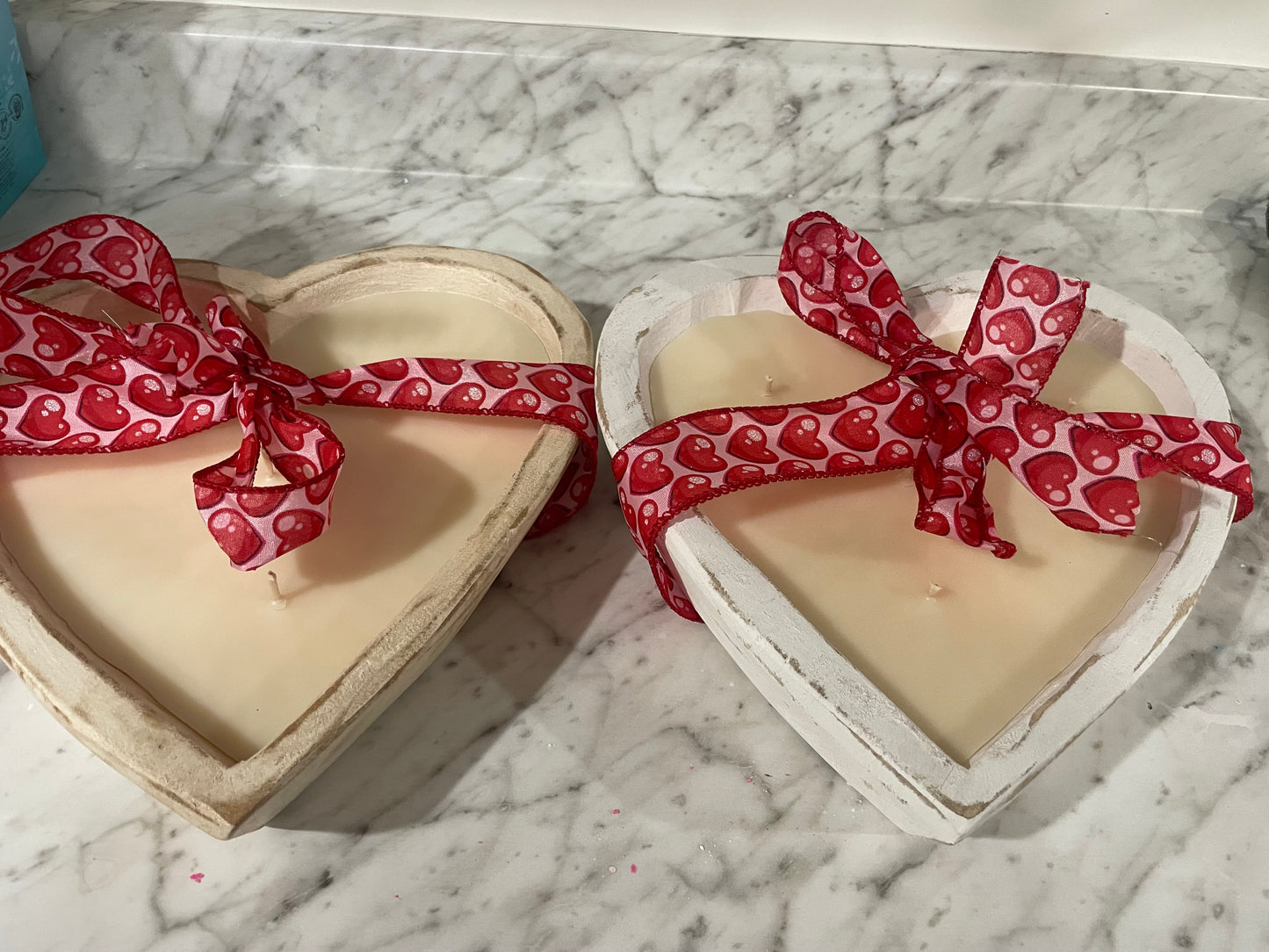 Love is in the air scented candle