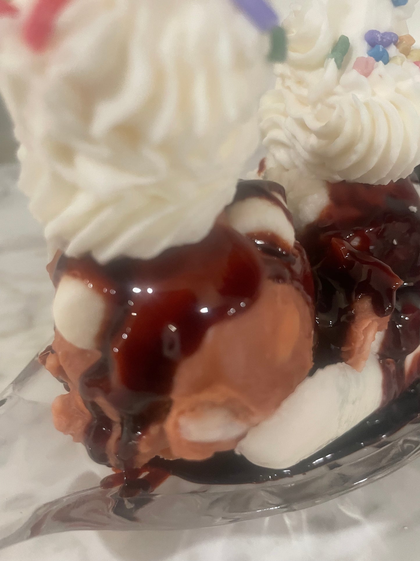 Hot fudge banana split